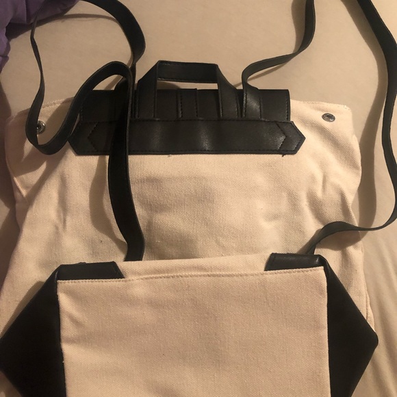 Deux Lux Demi Backpack - Picture 2 of 3